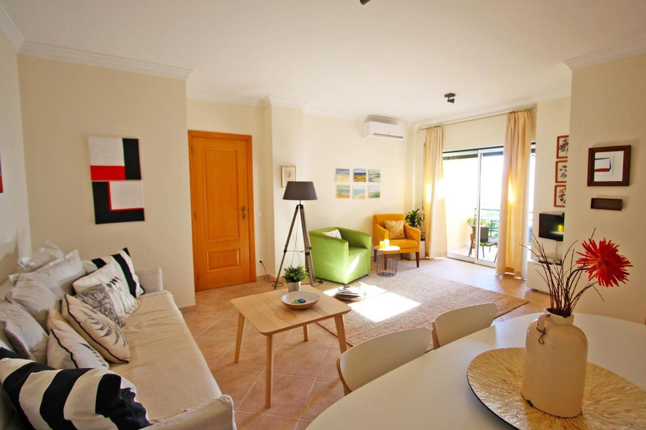 Apartamento Oliveira Santa Luzia  Bagian luar foto