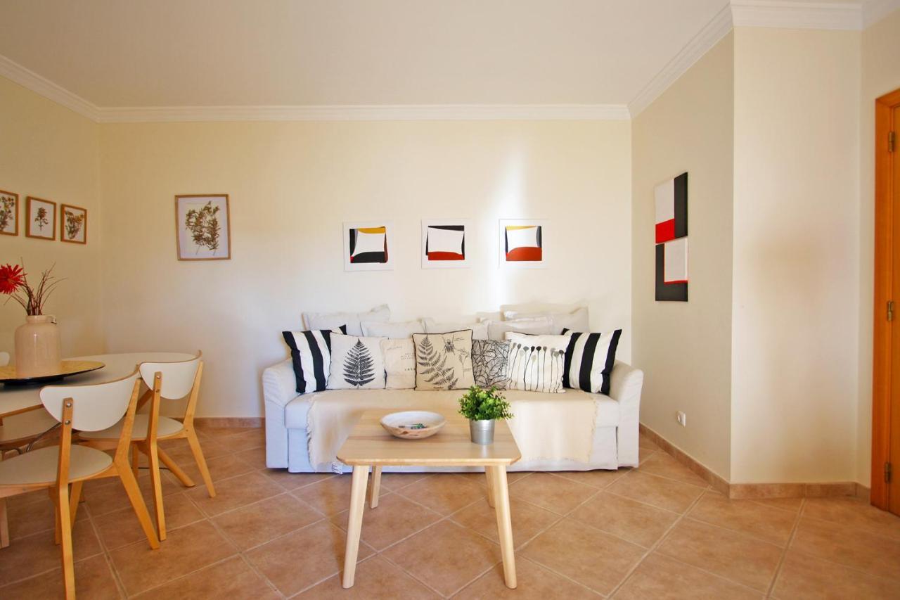 Apartamento Oliveira Santa Luzia  Bagian luar foto