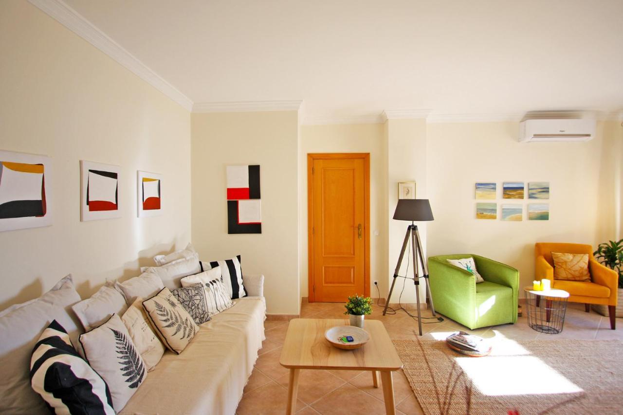 Apartamento Oliveira Santa Luzia  Bagian luar foto
