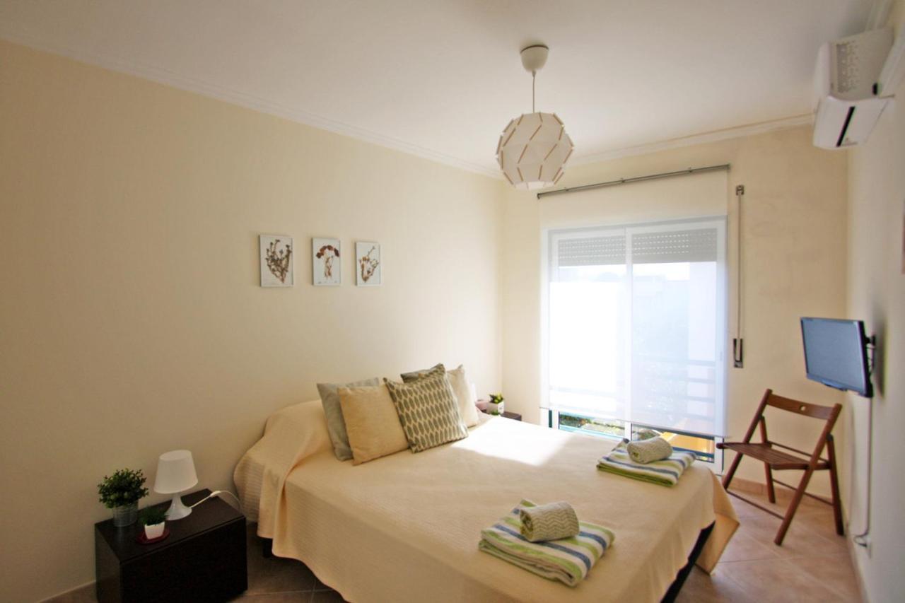 Apartamento Oliveira Santa Luzia  Bagian luar foto